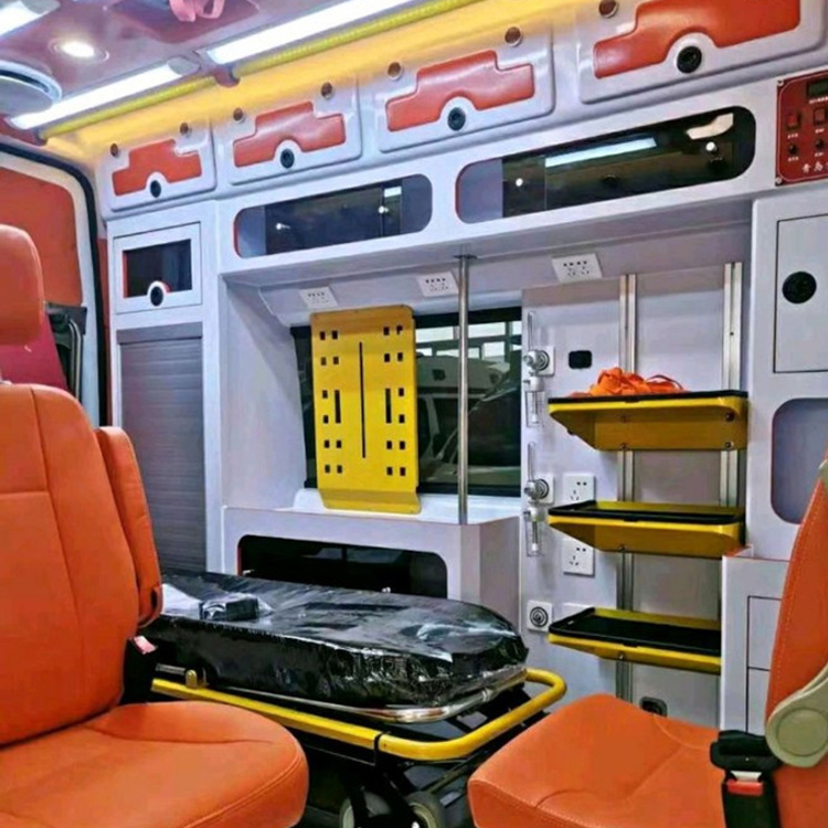 金川长途救护车护送病人租赁价格