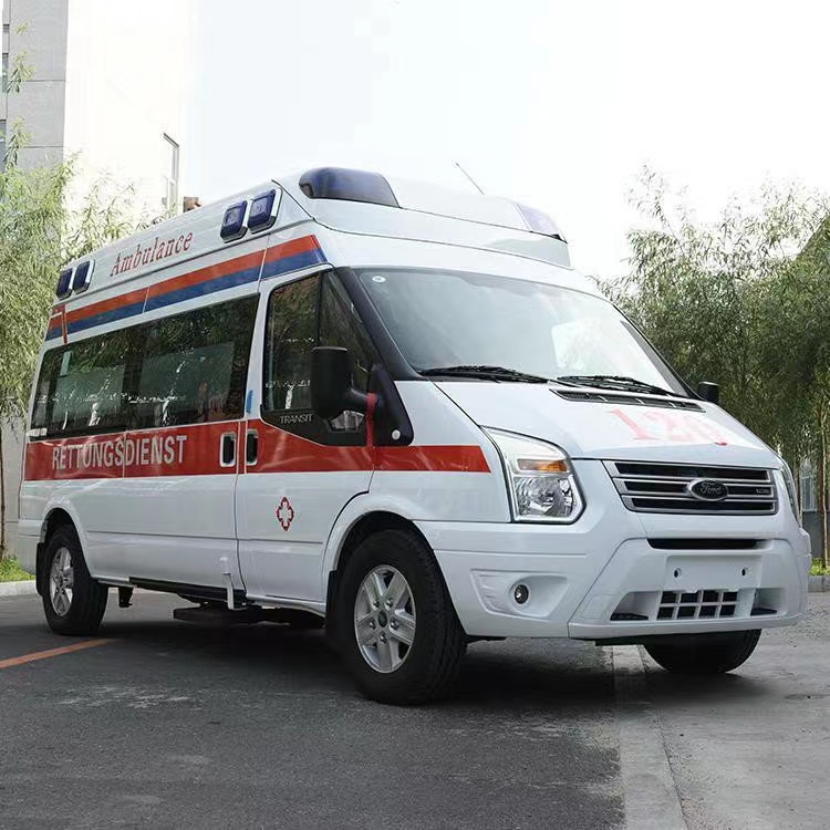 金川行动不便者长途救护车租赁：安全转运的核心注意事项​